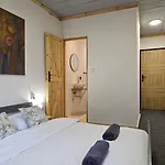 Art Апартаменти